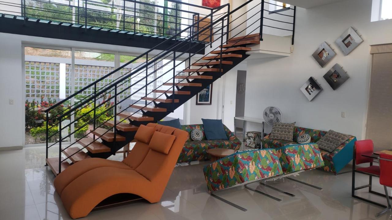 Villa Carmen La Mesa *